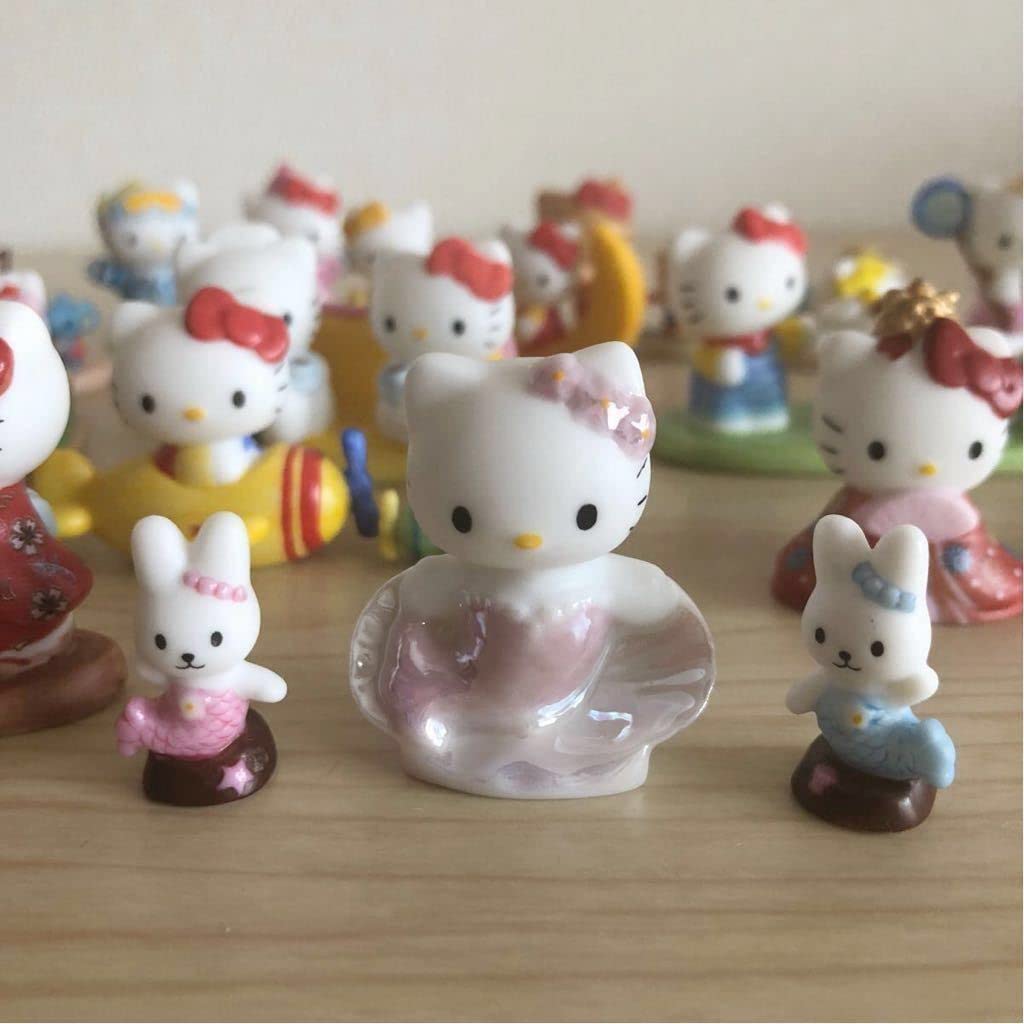 Amazon.co.jp: ☆ハローキティ☆千趣会 陶器 フィギュア マンスリー