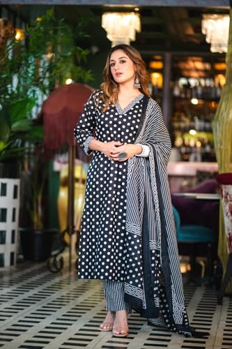 Ensemble kurta de luxe pour femme en viscose noire et finitions soignées
