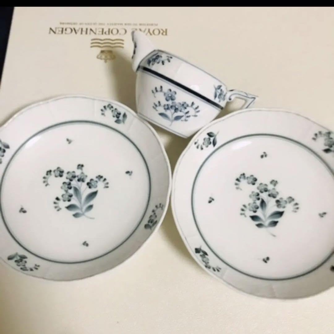 ヘレンド フォーゲットミーノット 皿 まとめ Amazon.co.jp: ヘレンド