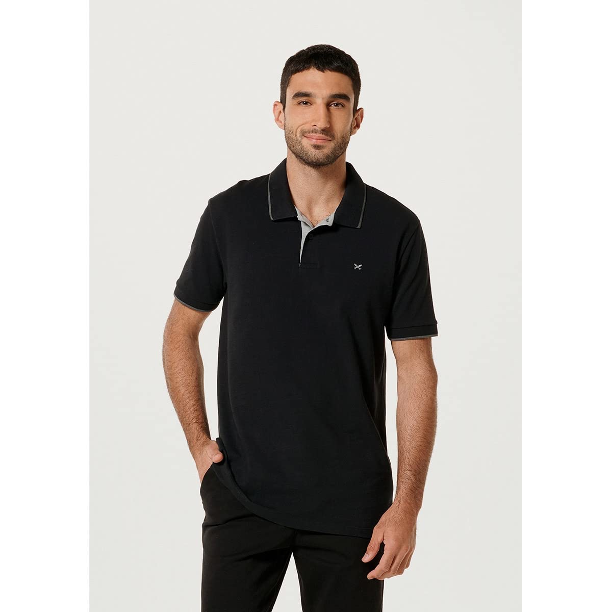 Camisa Polo Básica Masculina Em Malha Piquet Com Bordado em promoção! Veja a oferta e mais achadinhos de Camisetas 7 Hoje é o melhor dia para comprar Camisa Polo Básica Masculina Em Malha Piquet Com Bordado com aquele preço maroto! Promoção! Aproveite a oferta! 7