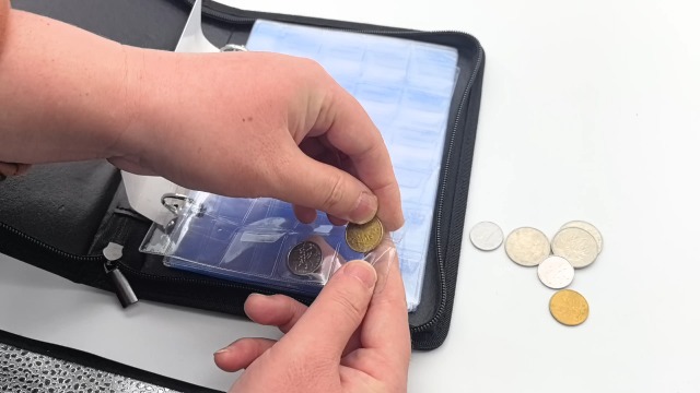 Album para Monedas 24 Páginas 432 Bolsillos con Cierre miniatura 7