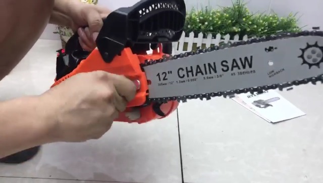 Amazon.com : LEAQU Gas Chainsaw 12 Inch, 25.4CC 2-Cycle Gas