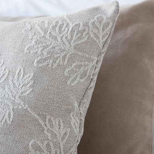 Henko - Funda Cojín 45x45 - Tejido Jacquard Efecto Bordado Beig - Reversible con Cremallera Invisible - Sin Relleno - Fabricado en España (Ilda Beig)