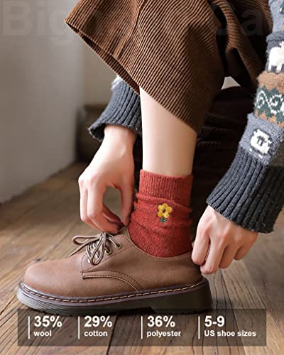 Image of IIG Cute Warm Wool Socks for Women Super Cozy Thick Crew Winter Socks Gifts, 5 Pairs