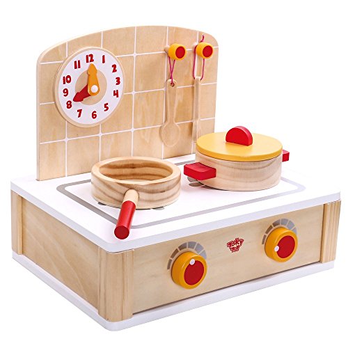 Cocinita de madera pequeña