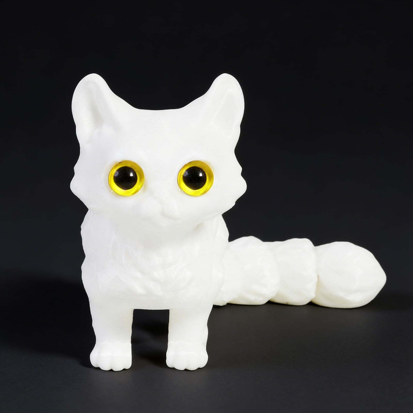 3D Printed Articulated Cat Figurine with Movable Tail, Cute Kawaii Poseable Cat Model, Mini Collectible Decorative Cat for Desk, Home Décor or Car Dashboard