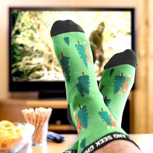 Image of VICRAZY Father Day Gifts for Husband, Dad, Grandpa, Men - First Mother's Day for Pregnancy Mom, Wife - Funny Bigfoot gifts