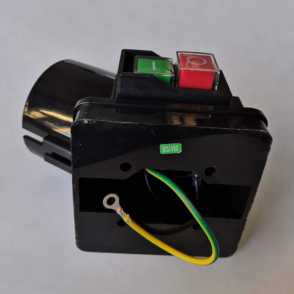 KEDU KOA5L - Interruttore a pulsante con spina europea industriale, interruttori elettromagnetici con mancanza di corrente e protezione da sovratensione 2P+E 16A 250V CE TUV IP44