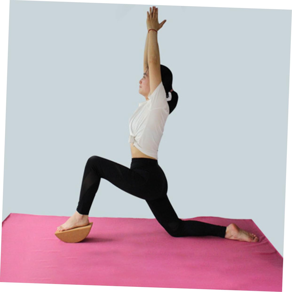 Sosoport Bloque de Yoga de Corcho Resistente al Desgaste para Entrenamiento Equilibrado, Medio Círculo Antideslizante, Ligero y Estable, Herramienta de Yoga para Ejercicio Diario y Fitness