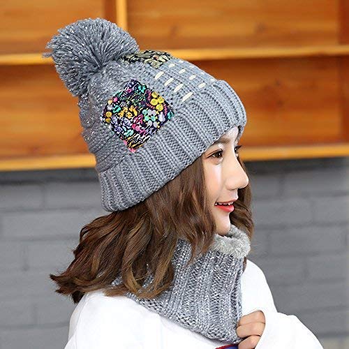 Bonnet féminin chaud avec protection auditive rouge taille M pour l'hiver
