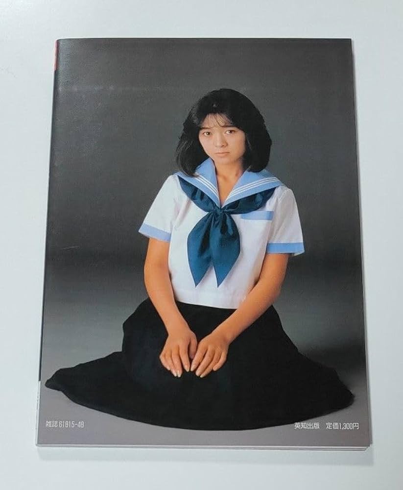 秋元ともみ 写真集 サイン入り