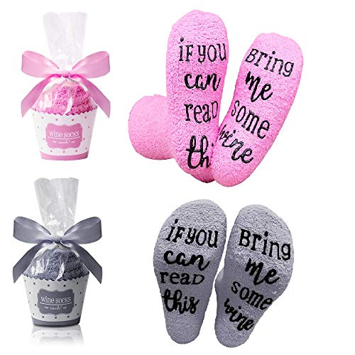 Women's Novelty Socks Wine Socks Wine Gifts for Women Her, If You Can Read This Bring Me Some Wine Socks, Fuzzy Novelty Funny Socks for Wine Lovers with Cupcake Packaging, 2 Paris