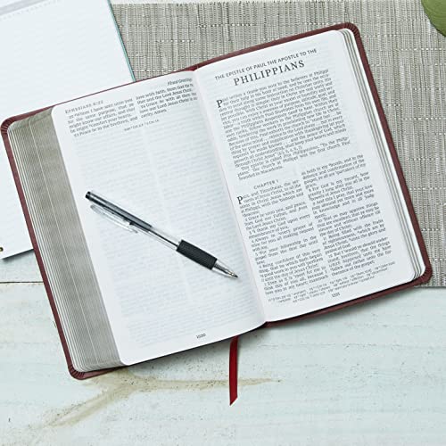 Image of NKJV, Deluxe Thinline Reference Bible, Genuine Leather, Brown, Red Letter, Comfort Print: Holy Bible, New King James Version