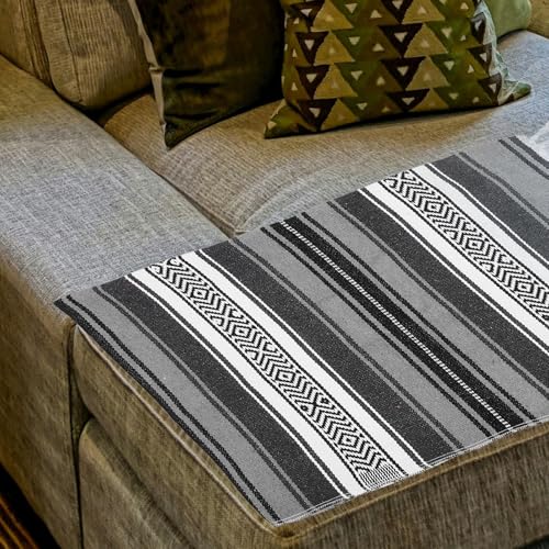 Manta de sofá estilo mexicano y esterilla de yoga para tu salón 6
