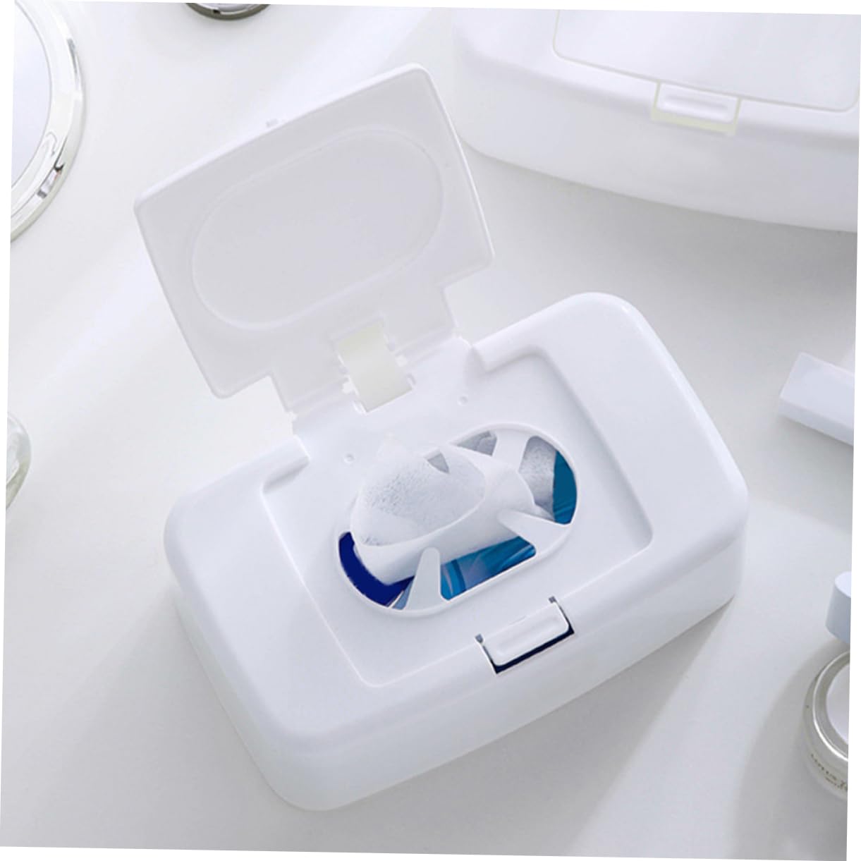LABRIMP Dispensador Portátil de Toallitas Húmedas Fácil de Limpiar y Ligero Blanco de Plástico Pp 4 Unidades en Diseño Simple para Dormitorio y Coche