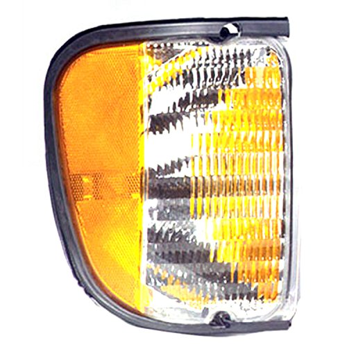Upgrade Your Auto Replacement Amber/White Passenger Side Parking Marker Light Lens/Housing - CRSHL02815