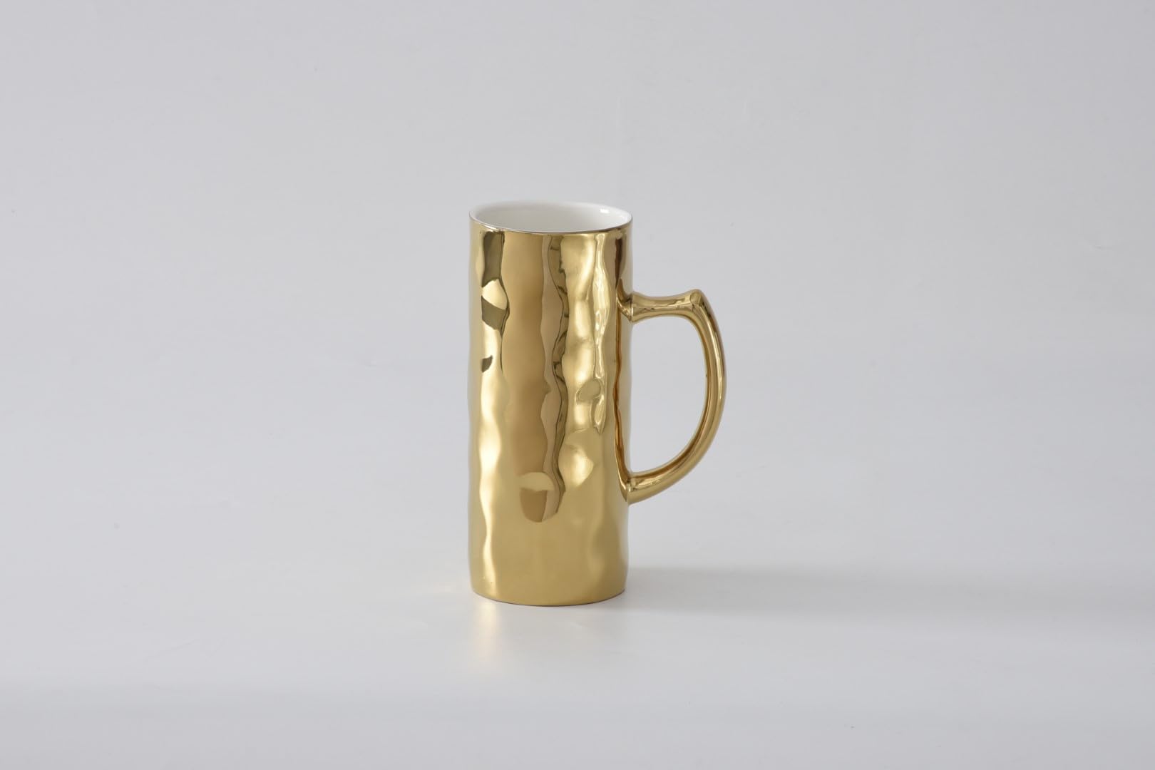 Pampa Bay Porcelain Beer Mug, 16 oz., Gold Finished Metallic Exterior, Oven and Dishwasher Safe
