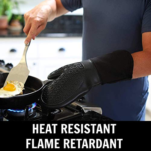 Image of BPA-Free Soft Silicone 4 Piece Oven Mitts & Trivets Set - Ultra Heat Resistant Oven Mitts with Thick Cotton Liner - Long Slip Resistant Pot Holders, Flexible Oven Gloves - Empire Red