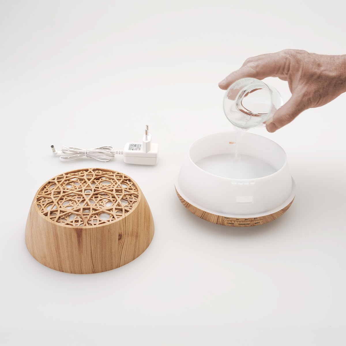Bimar DA26 Diffusore Aroma di Oli Essenziali Wi-Fi con Luci e Cassa Acustica. Controllo Vocale. Nebulizza Essenze per Ultrasuoni. Funzione Antizanzara - 400 ml