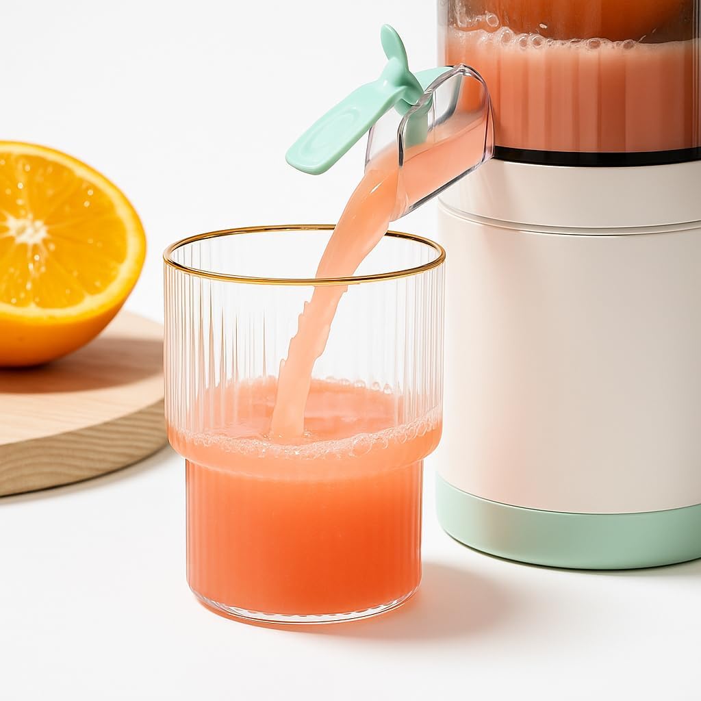 Wireless Slow Juicer Separator The New Multi-function Portable Juicer Household USB Charging Separator Artifact, Electric Citrus Juicer, Touch Button, for Orange Lemon Lime Grapefruit (Green, 7.4V)