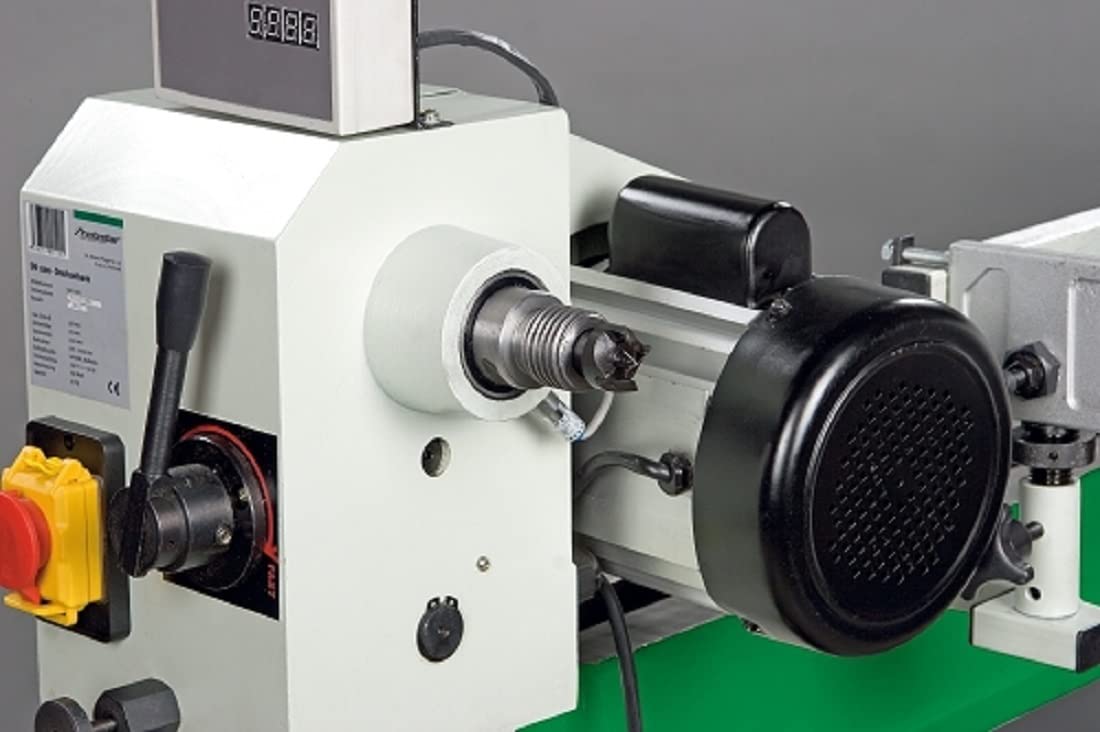 Drechselbank DB 1100 – Drehmaschine
