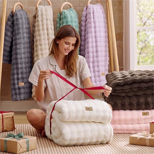 Bedsure 3D Fleece Bubble Blanket for Couch - Brown Throw Blanket for Sofa Bed Room Decor - Luxury Soft Cozy Valentines Day Gifts for Women, Lightweight, All Seasons, Brown, 50"×70" by Bedsure - Image 6