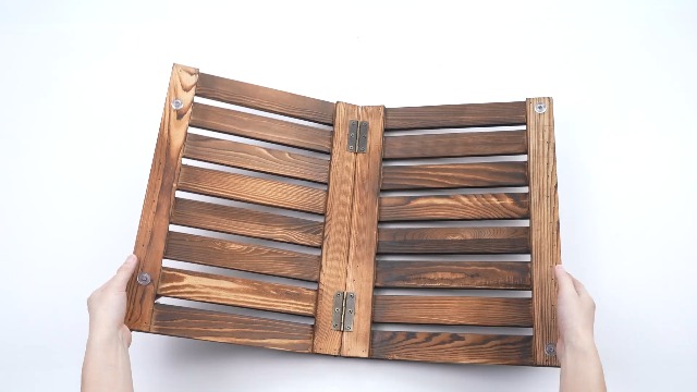 Tapis de bain en bois pour salle de bain, douche extérieure, spa, tapis de douche antidérapant en bois, revêtement résistant à l'eau, motif à lattes (55 x 90 cm