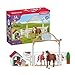 Produktbild SCHLEICH 42458 Horse Club Hannahs Gastpferde mit Hündin Ruby, 33 Teile Spielset mit 2X Pferde Figur, 1x Hunde Figur und Zubehör, Spielzeug für Kinder ab 5 Jahren