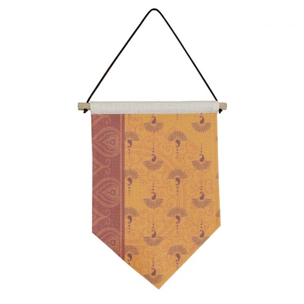 Art Toile Drapeau Suspendu Orange pour Raviver un Mur Blanc Vide