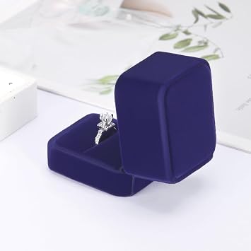 KUKUVR 2 Pieces Velvet Ring Gift Box, Small Ring Storage Boxes for Proposal Wedding Engagement Christmas Valentine's Day, Ring Earrings Stud Holder Display box for Woman