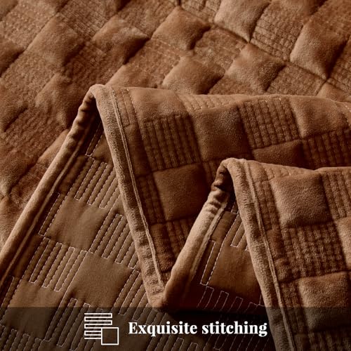 WARMDERN Luxury Velvet Quilt King Size, Geometrical Stitch Velvet Quilts Set, Soft Lightweight Bedspread and Coverlet, Caramel Gold Bedding with 2 Pillow Shams for All Season, 106" x 96"