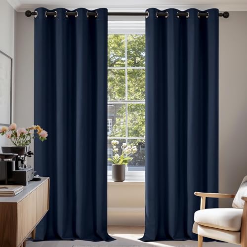Deconovo Blickdichte Gardinen Ösen Vorhänge Blackout Curtain Verdunkelungsvorhang gegen Kälte Thermogardinen für Wohnzimmer Schlafzimmer 2er set