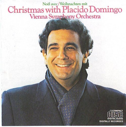 Christmas With Placido Domingo: Vienna Symphony Orchestra (1981-08-02) [Audio CD] Unknown