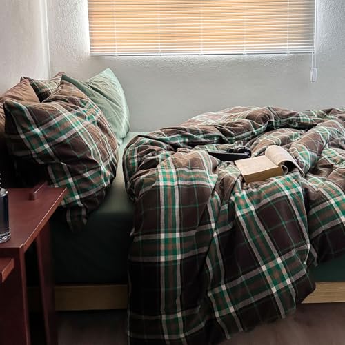 Image of LifeTB Queen Comforter Set Brown Green Plaid Comforter Set, 3 Pieces Vintage Plaid Checkered Comforter with 2 Pillowcases, Fluffy Soft Breathable Grid Pattern Farmhouse Gingham Bedding Set Queen