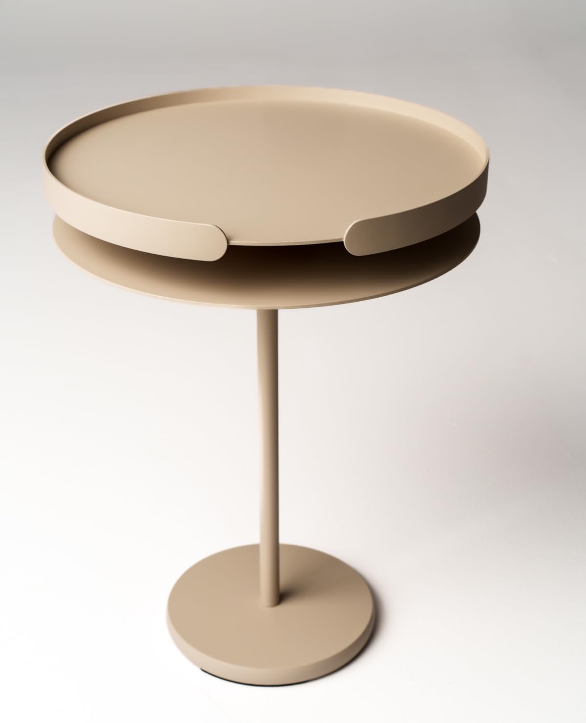 Beistelltisch Outdoor Aluminium wetterfest – OLLIE, runder Metalltisch, modern & stabil, für Balkon, Terrasse, Garten & Wohnzimmer, Couchtisch klein, Kaffeetisch Made in EU (Champagne Beige, 46.8cm)
