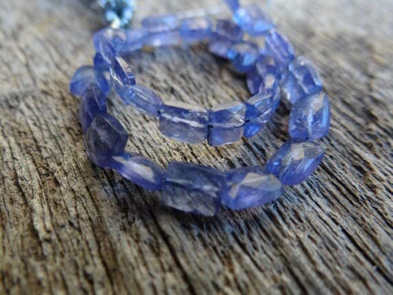 Perles en tanzanite pour sublimer vos ateliers créatifs et bijoux fait main