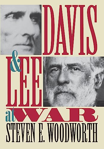 Davis and Lee at War (Modern War Studies)