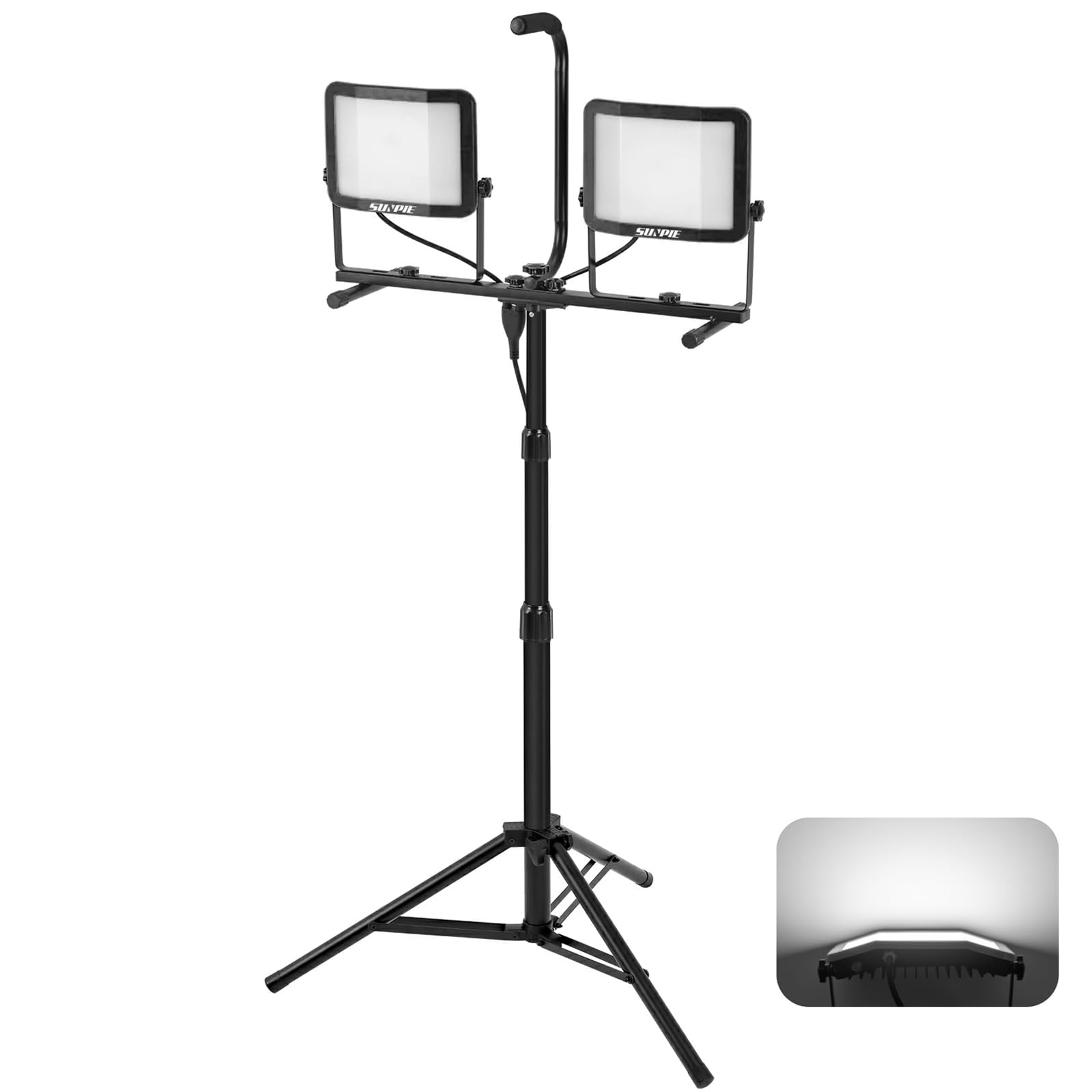 バッティング練習に使える！！投光器 LED 屋外作業灯防水スタンドスタンドライト 照明 Amazon.co.jp: 「SUNPIE」LED投光器 三脚スタンド付き ライト 屋外