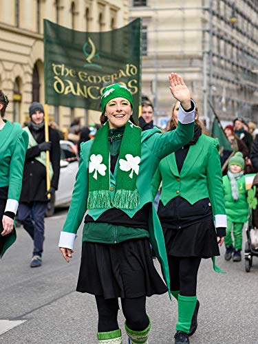 Chuangdi-St-Patricks-Day-Costume-Accessory-Set-Include-Shamrock-Beanie-Hat-and-Scarf-Green