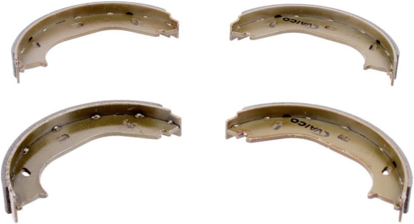 Replacement Rear Parking Brake Shoes Set fits BMW 318i / 318is / M3 (4-Cyl) without attachments