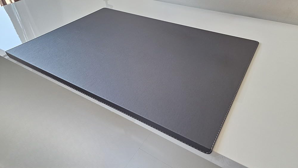 Gewinkelte Schreibtischunterlage mit Kantenschutz sanft lux Leder 60 x 38 Grau