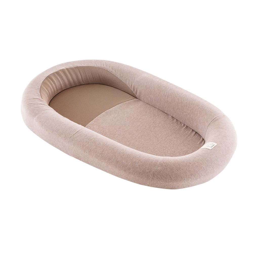 TRÄUMELAND Babynest HOME – atmungsaktives und weiches Babynest mit 3D-Luftpolster – Tragbare Schlafunterlage – Ideal für Neugeborene – Komfort & Sicherheit für Zuhause & unterwegs