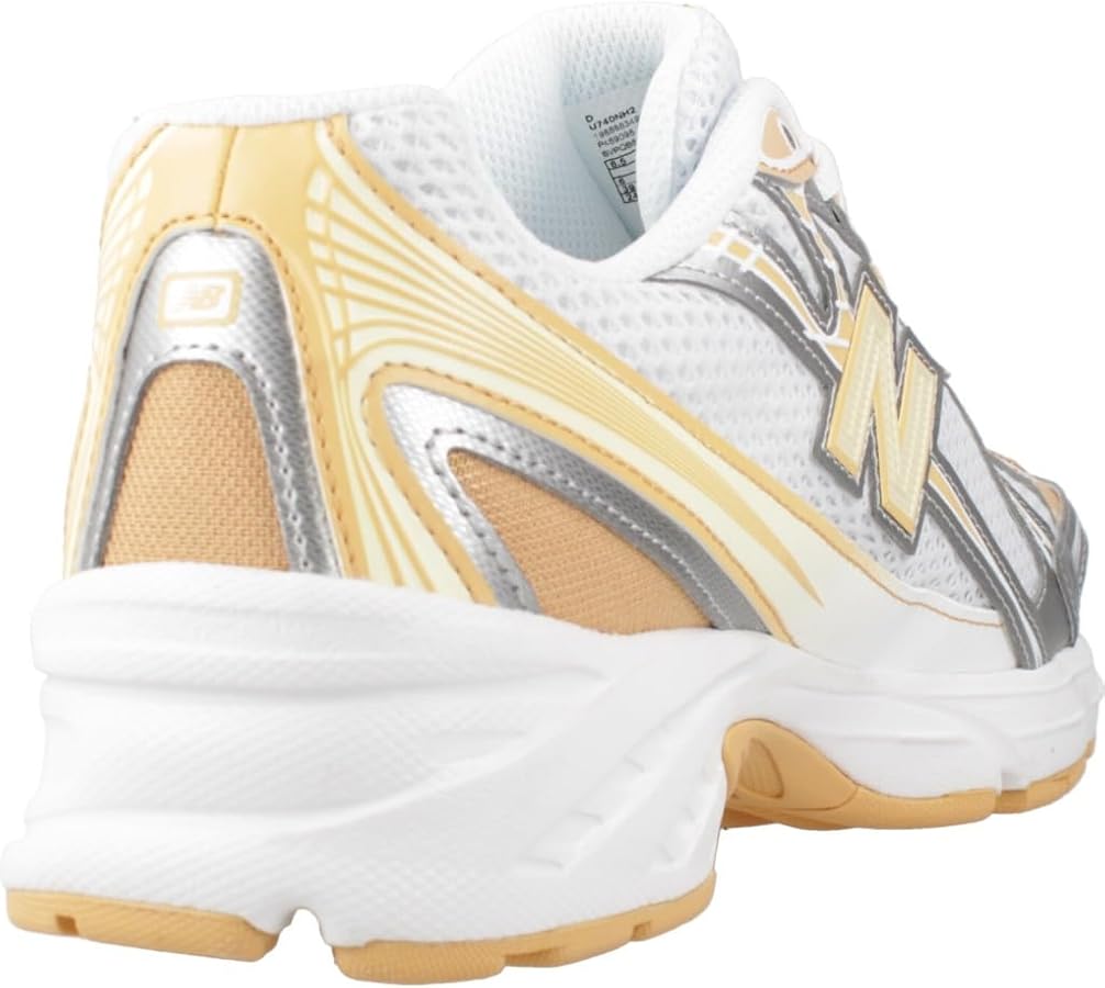 Amazon.com | New Balance 740 Shoes - White/Indoor Court - 8.0