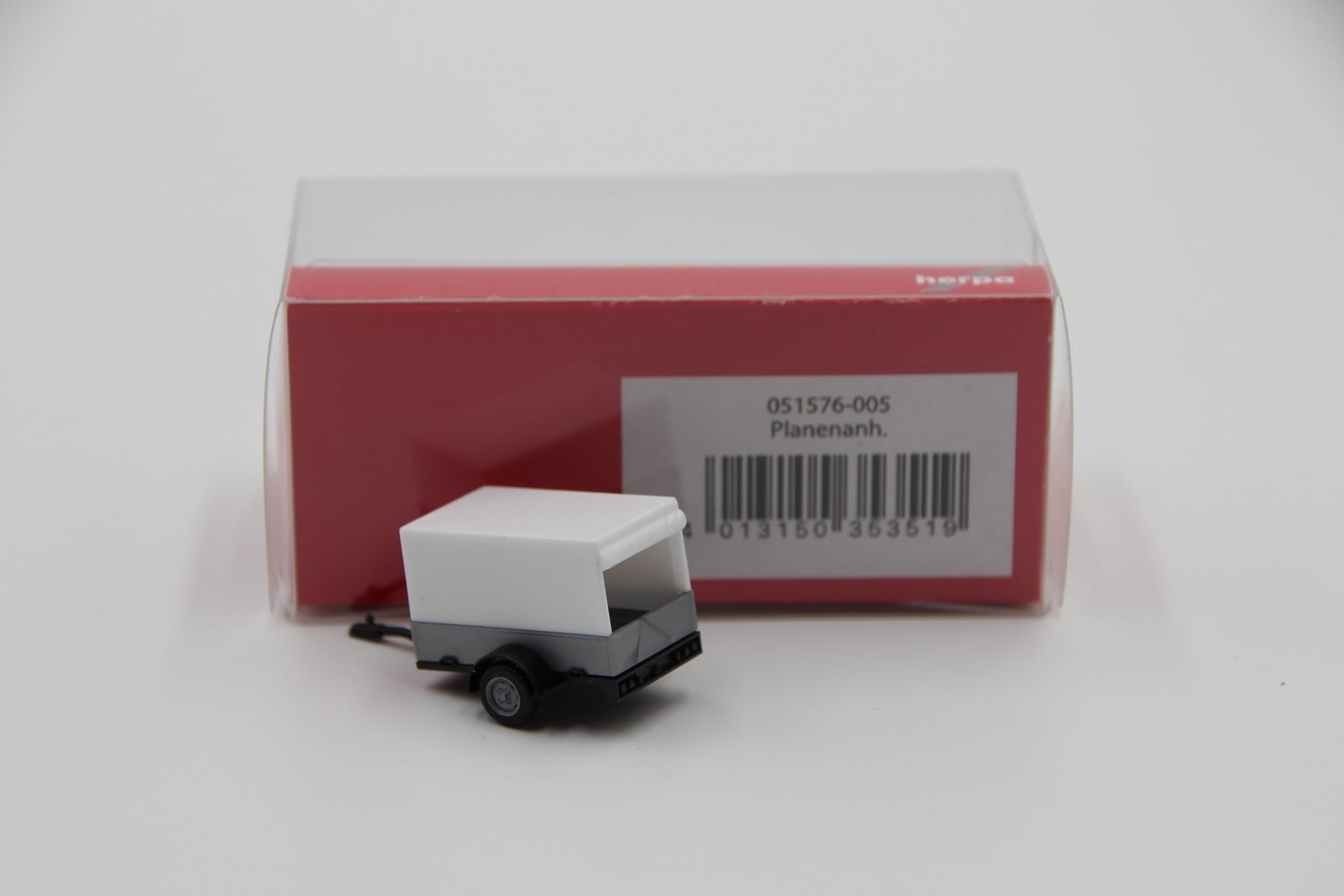 herpa camión Cisterna de Leche Feldbinder 35m³ 3 Ejes, Blanco, Miniatura a Escala 1:87, Pieza de coleccionista, plástico
