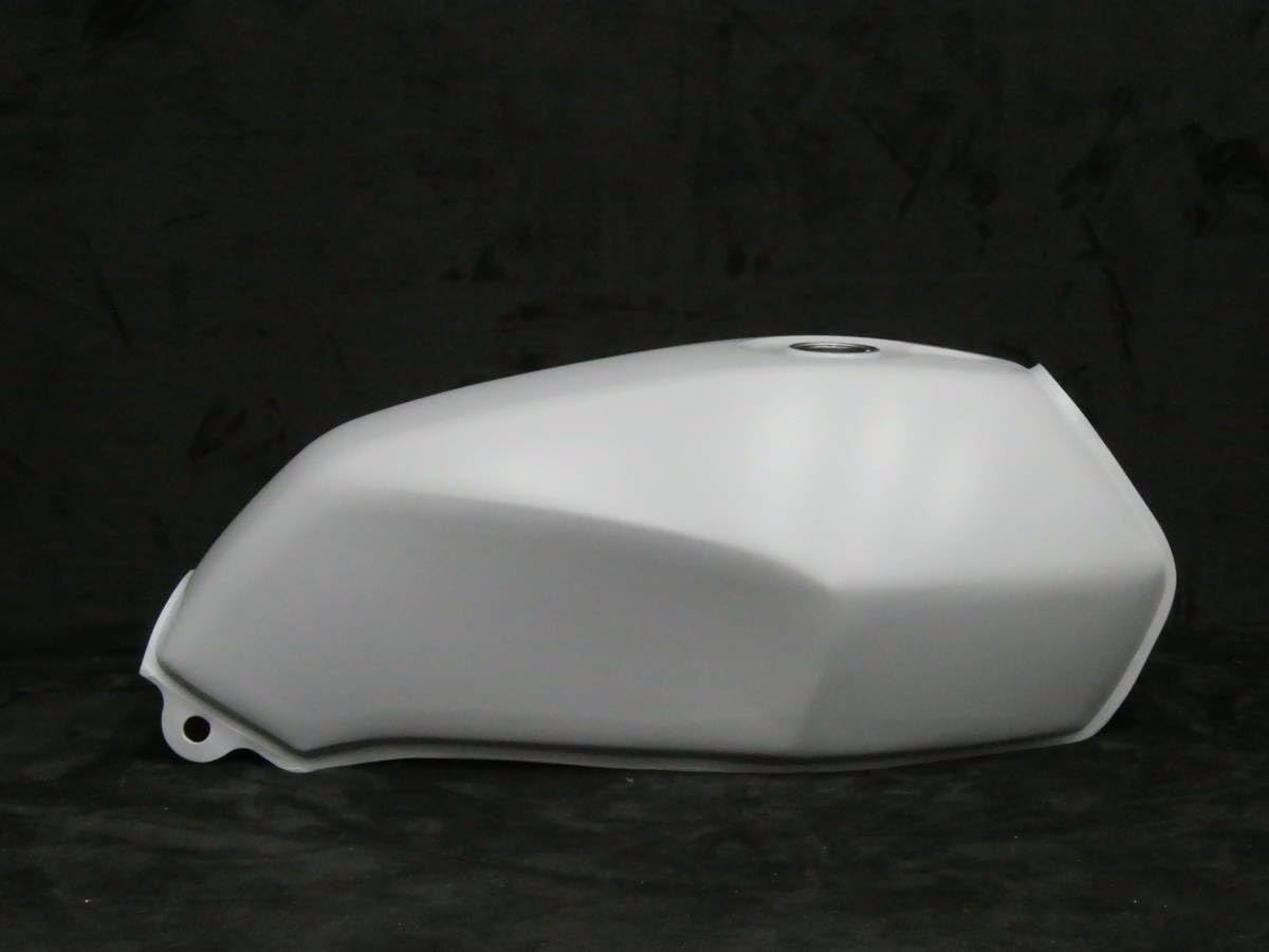 Amazon | CBX400F CBX550F タンク サフムク 未塗装NC07