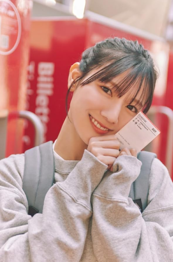 Amazon.co.jp: 日向坂46 河田 陽菜 2nd 写真集 (テイクオフ) : J-pop