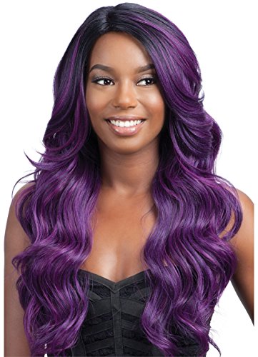 Model Model Premium Seven Star Wig MARTINA - SOH239