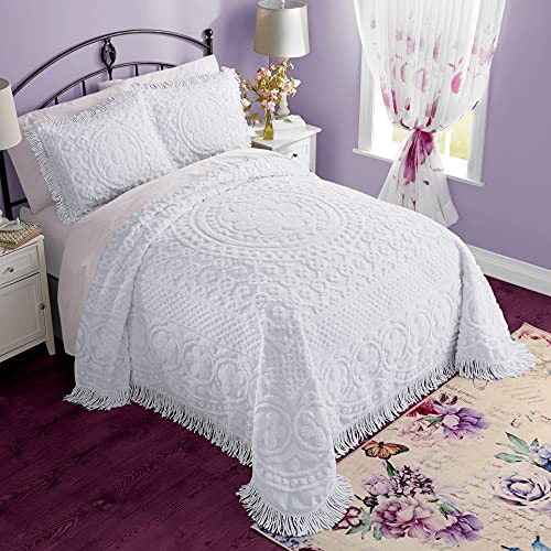 Image of Montgomery Ward Emily Floral Chenille Bedspread (White, King)