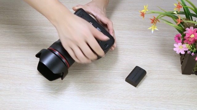 Amazon | Canon LP-E6NH 互換バッテリー 2個セット、2950mAh大容量