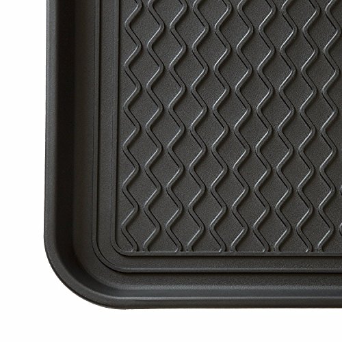Stalwart all-Weather Indoor/Outdoor Boot Tray - Weather-Resistant Hard Plastic Shoe Mat with Raised Edge for Entryways, Decks, And Patios by (Black) - immagine 5